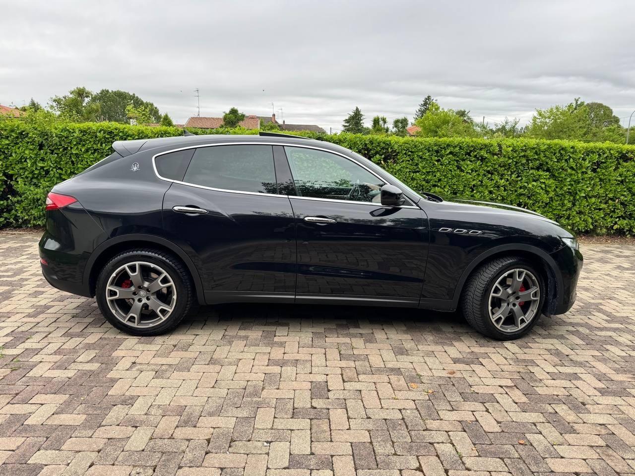 Maserati Levante V6 Diesel 250cv NO SUPERBOLLO