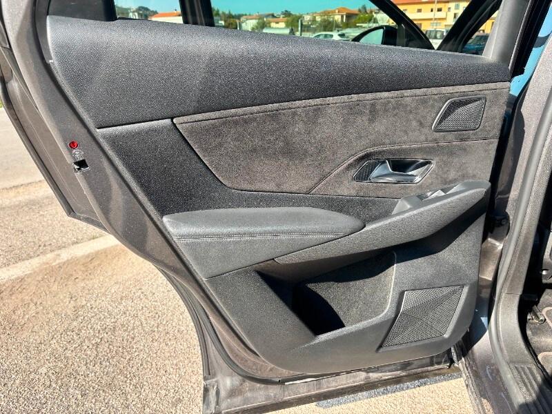 DS DS 7 DS 7 BlueHDi 130 aut. Performance Line