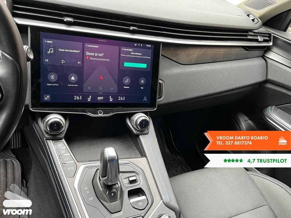 LYNK&CO 01 01 PHEV
