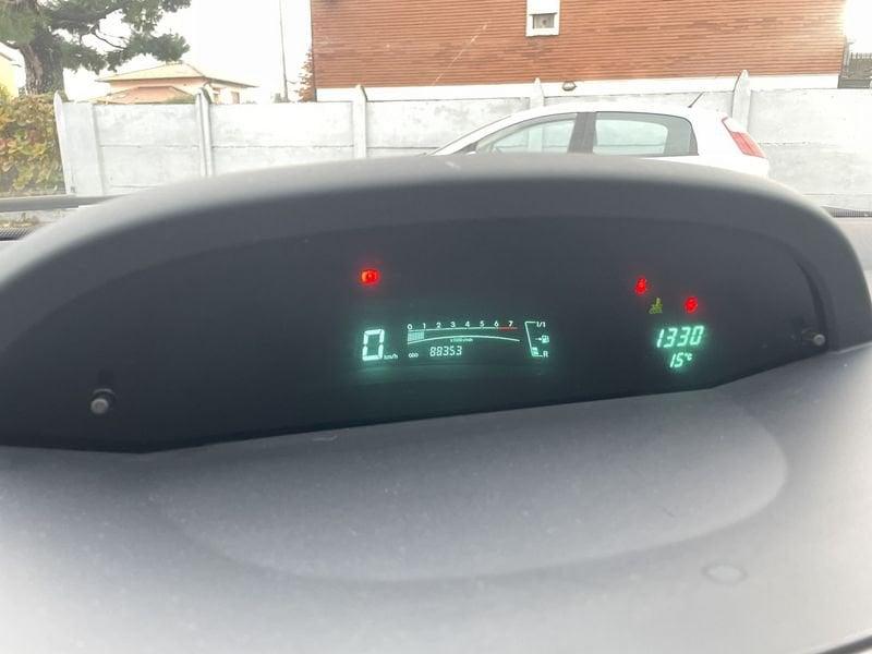 Toyota Yaris Yaris 5p 1.0 Now IDONEA NEOPATENTATI