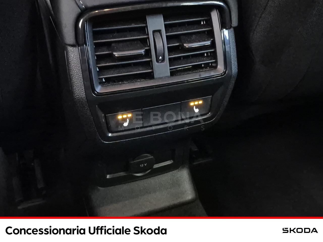 Skoda Karoq 2.0 tdi selection 4x4 150cv dsg