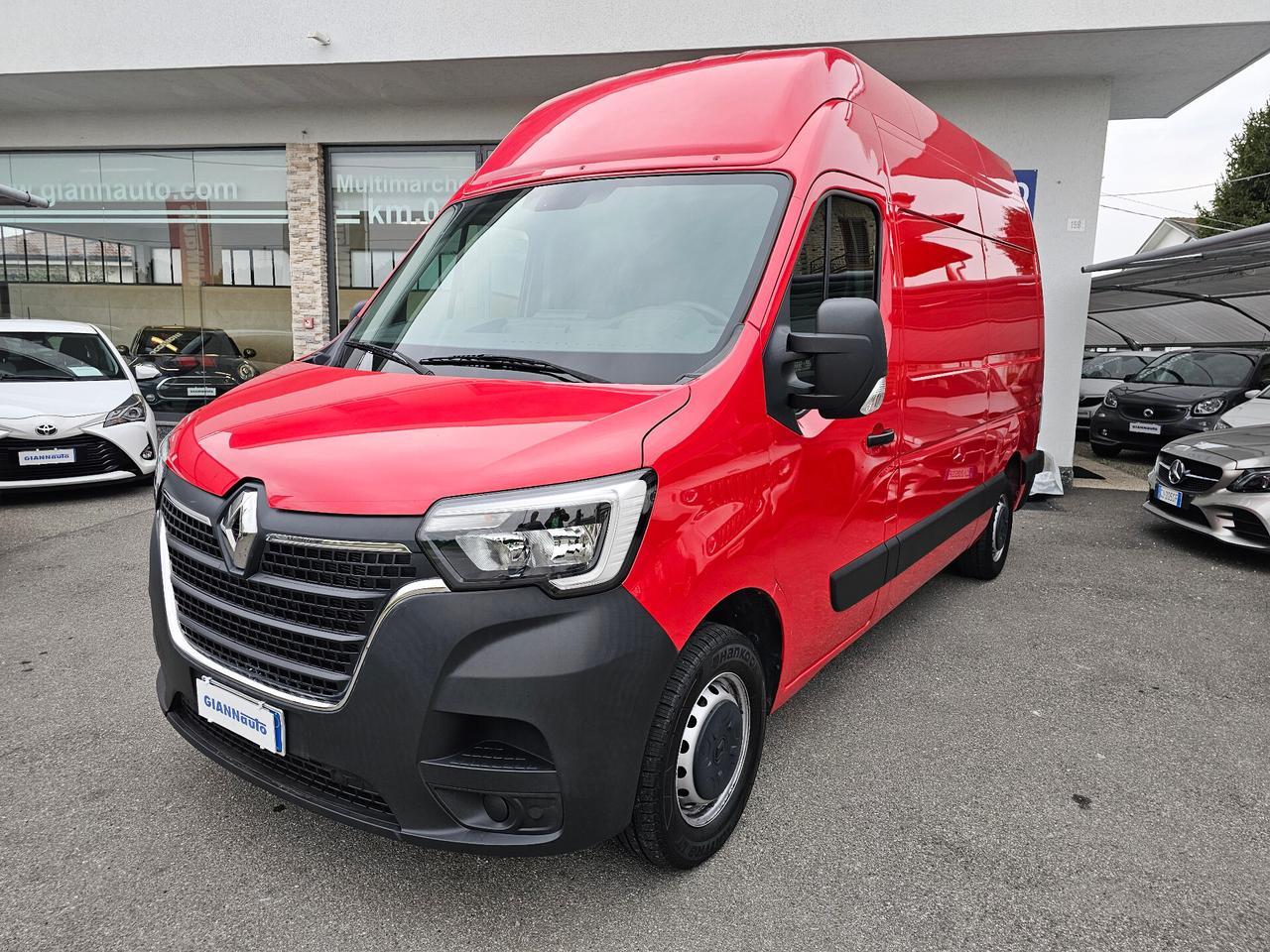 Renault Trucks Master 3T3 2.3dCi 135CV PM-TA Furgone Red Edition