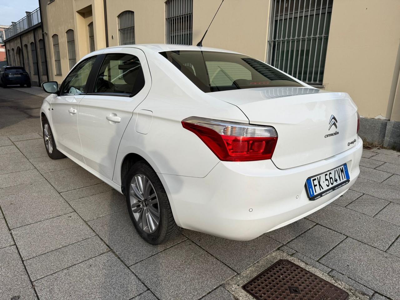 Citroen C-Elysee PureTech 82 Shine