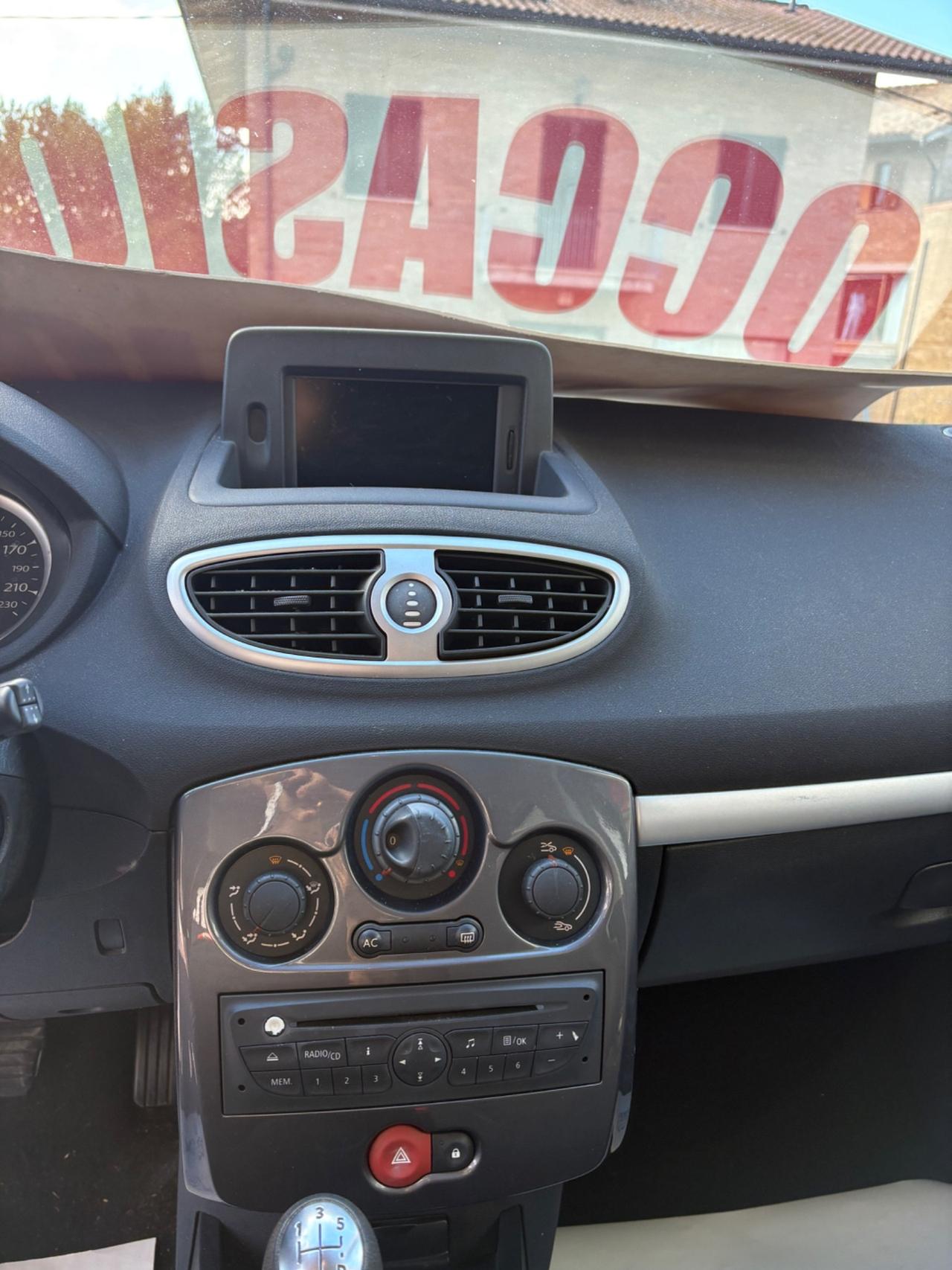 Renault Clio 1.2 16V 5 porte GPL Dynamique