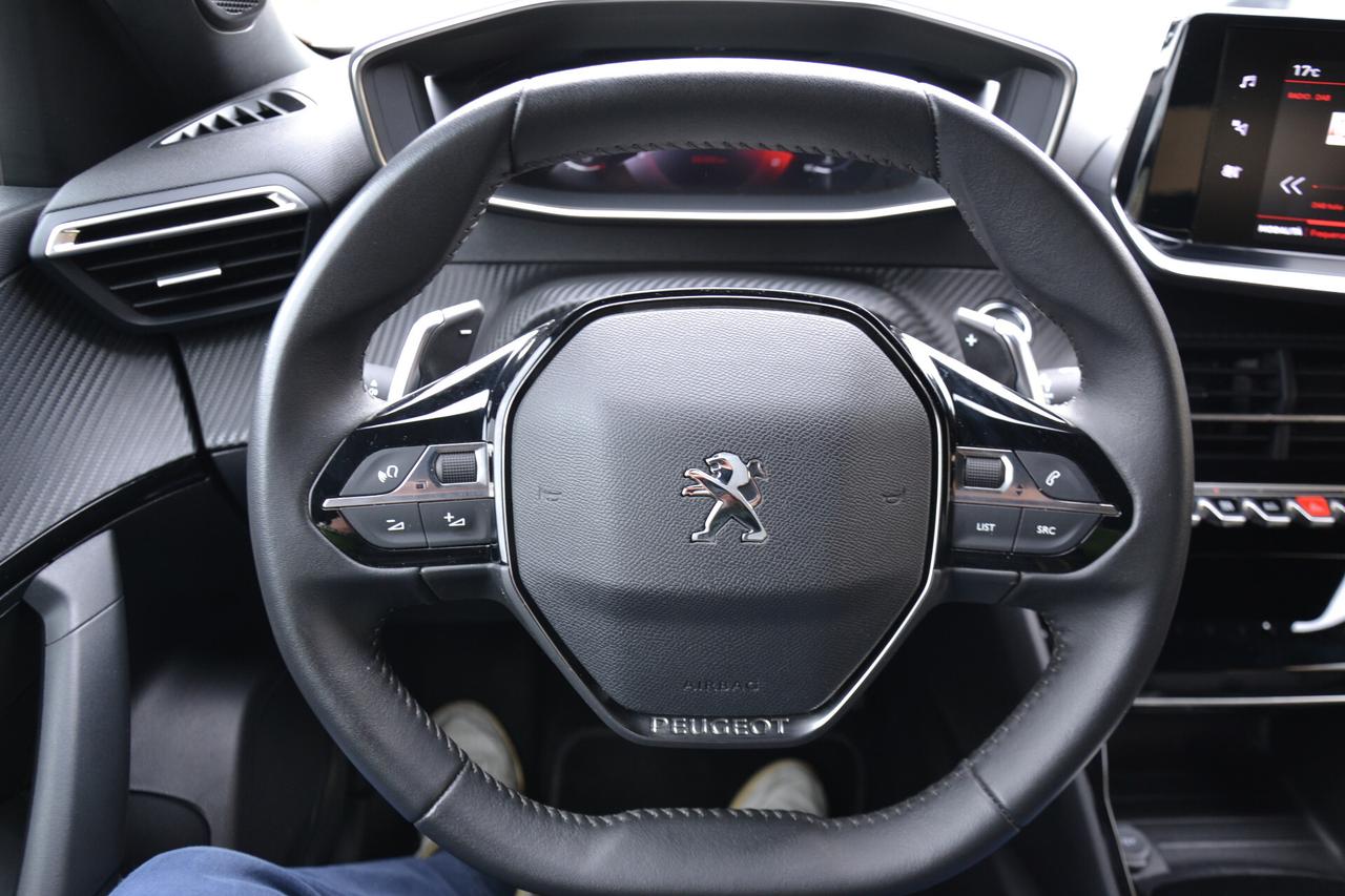 Peugeot 2008 1.5 HDi 130CV ALLURE AUTOM. **PREZZO REALE**