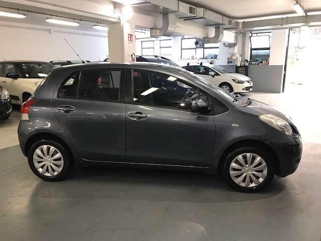 Toyota Yaris Yaris 5p 1.0 BENZINA / BEN.TENUTA