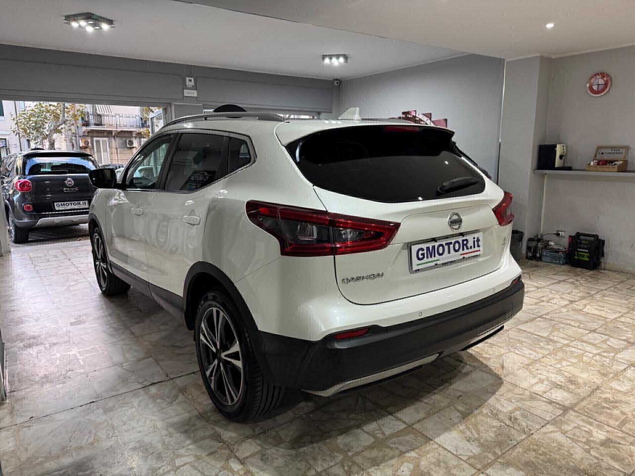 Nissan Qashqai 1.5 dCi N-Connecta Aziendale