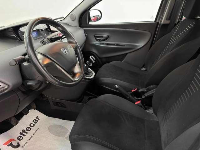 Lancia Ypsilon 0.9 TwinAir 85 CV 5 porte S&S Platinum