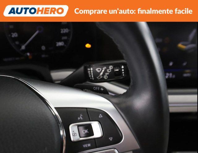 VOLKSWAGEN Touareg 3.0 V6 TDI 286 CV SCR Style