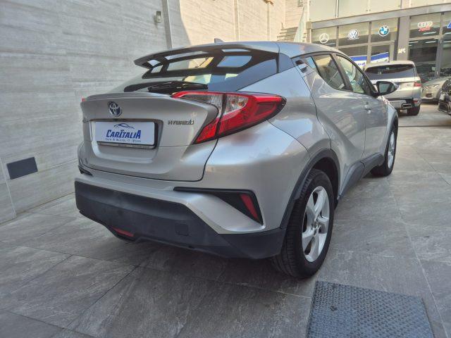 TOYOTA C-HR 1.8 Hybrid E-CVT Active