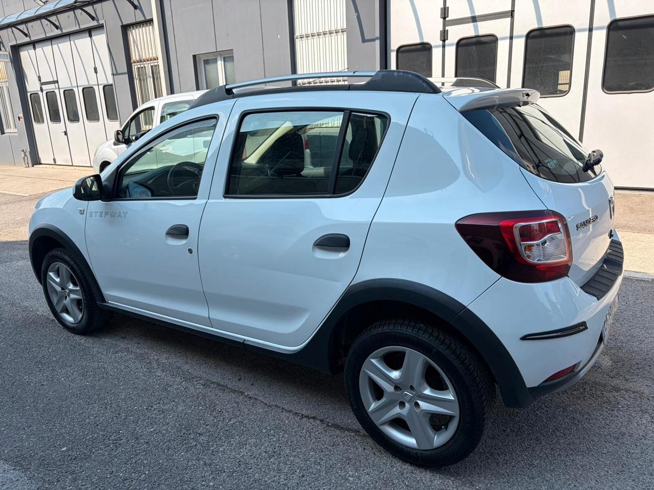 Dacia Sandero 900 TCe 12V 90CV Lauréate*EURO5*NEOPATENTATI