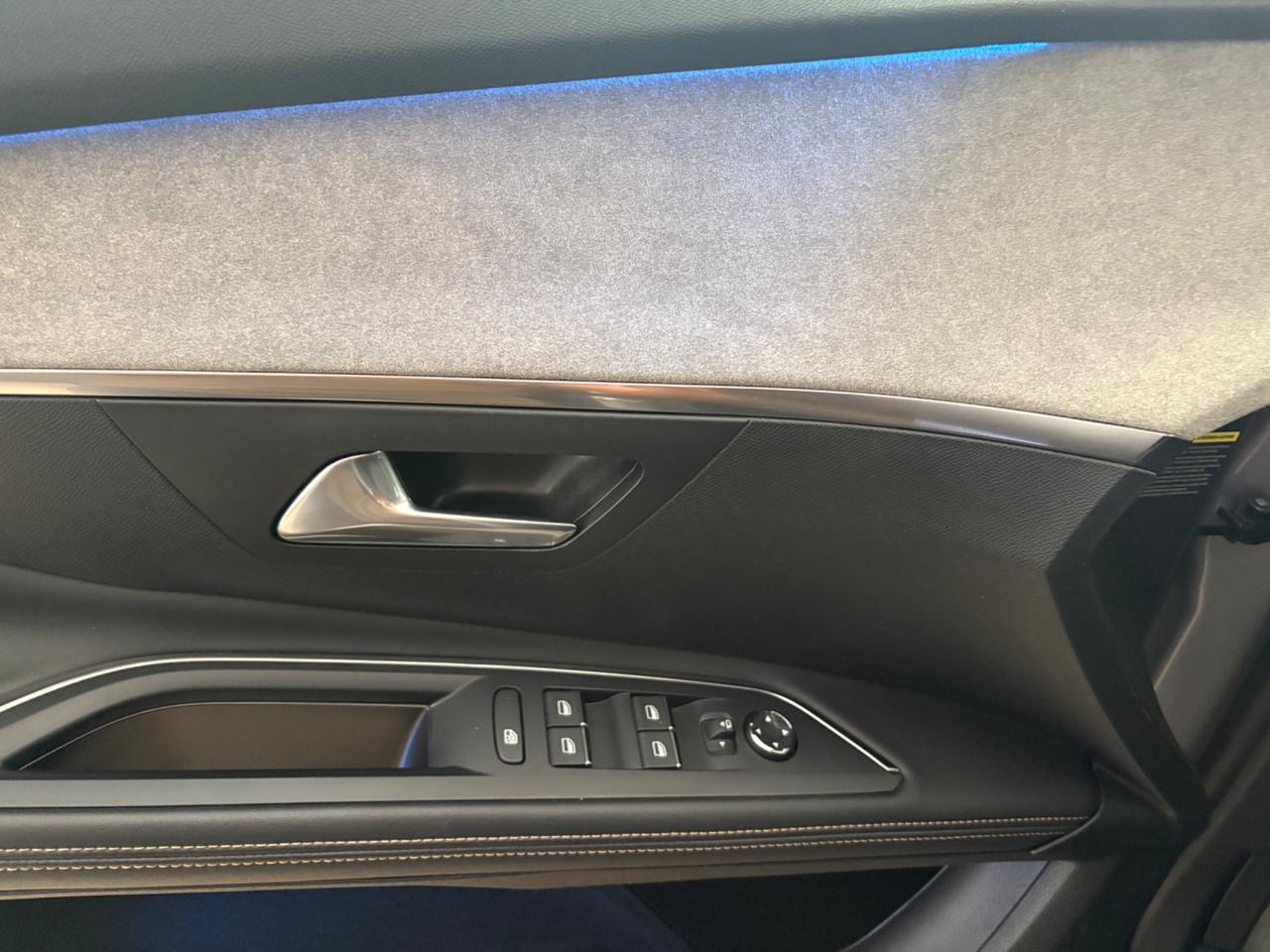 Peugeot 5008 BlueHDi 130 S&S EAT8 GT