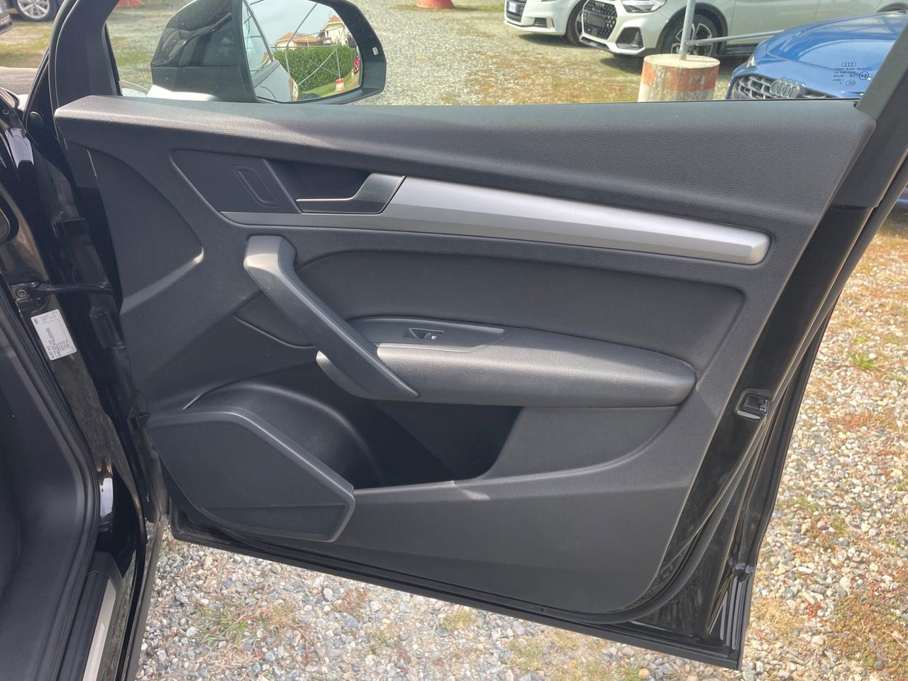 Audi Q5 40 TDI quattro S tronic Design/GARANZIA
