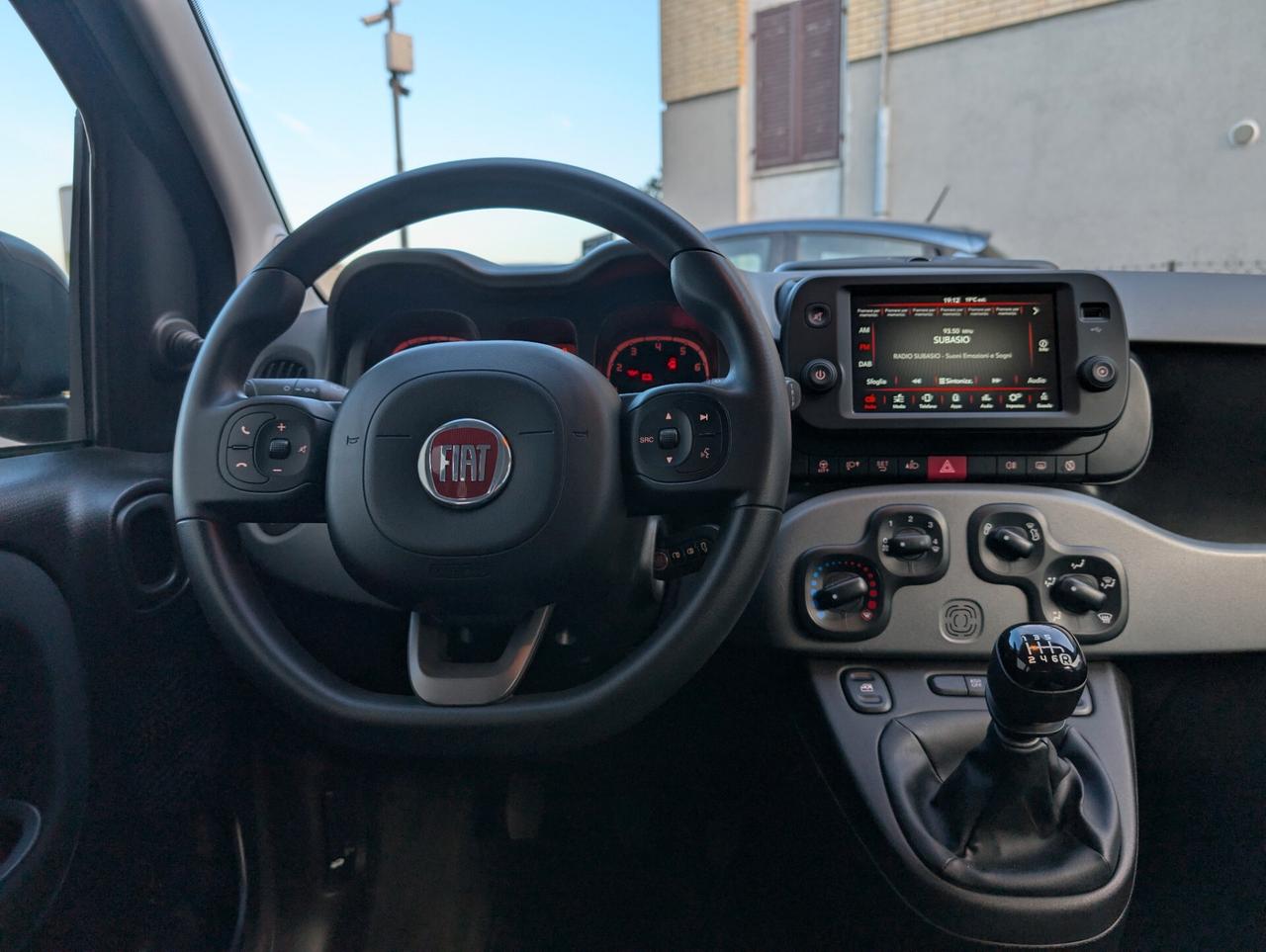 Fiat Panda 1.0 Hybrid 2021 PARI AL NUOVO