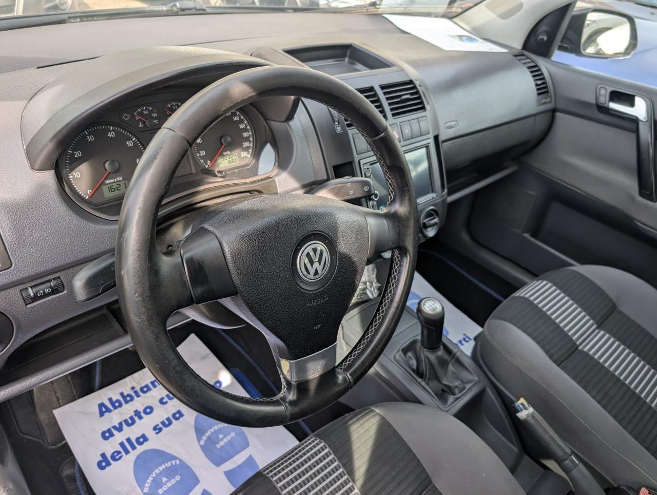 Volkswagen Polo 1.2/70CV 12V 5p. Comfortline