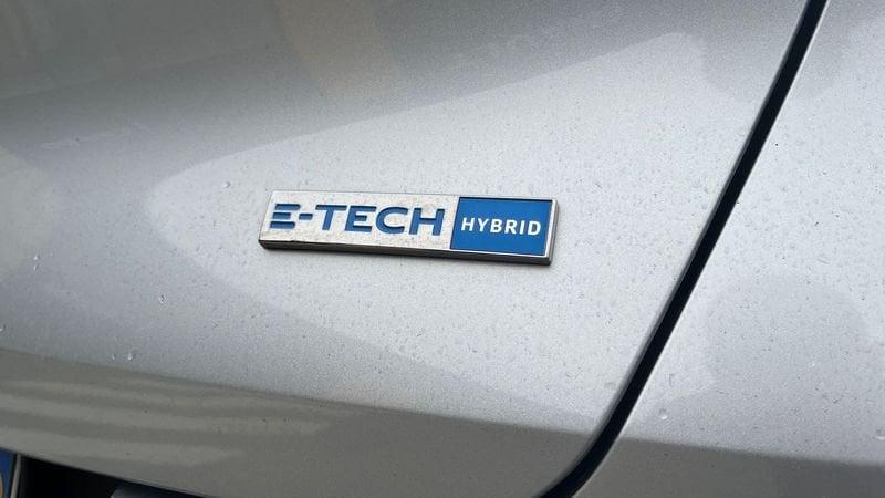 Renault Captur 1.6 E-Tech hybrid Intens 145cv auto 1.6 E-TECH Hybrid Intens Auto 145cv
