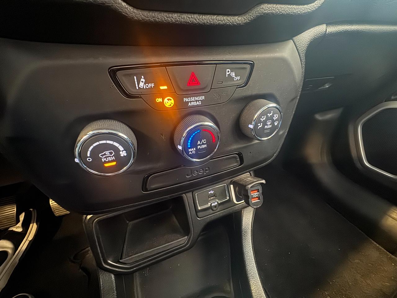 Jeep Renegade 1.6 Mjt 120 CV Longitude