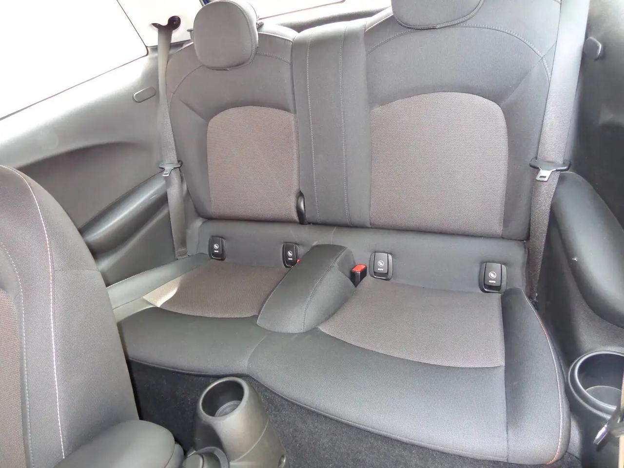 Mini 1.5 One D Business XL