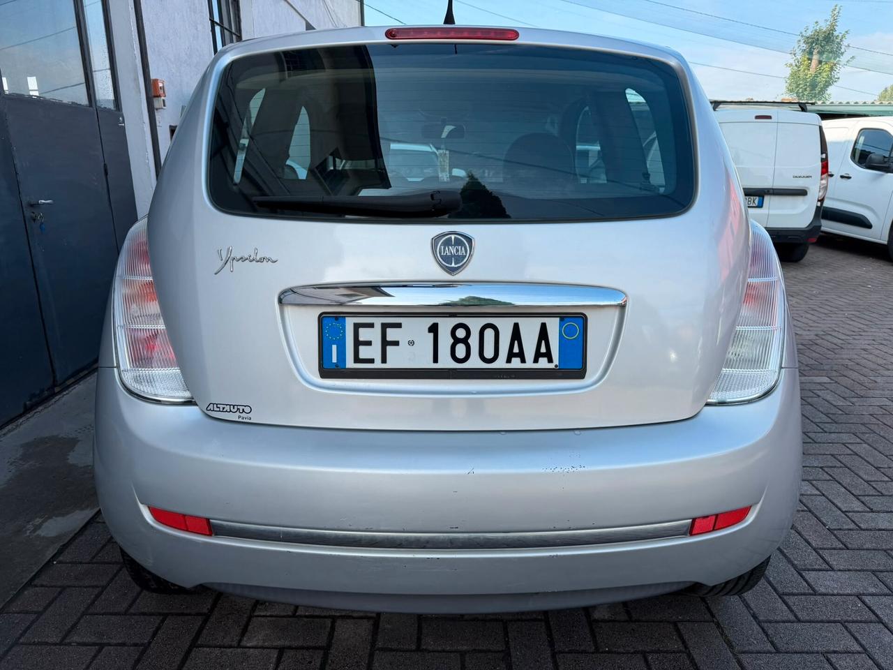 Lancia Ypsilon 1.2 Argento