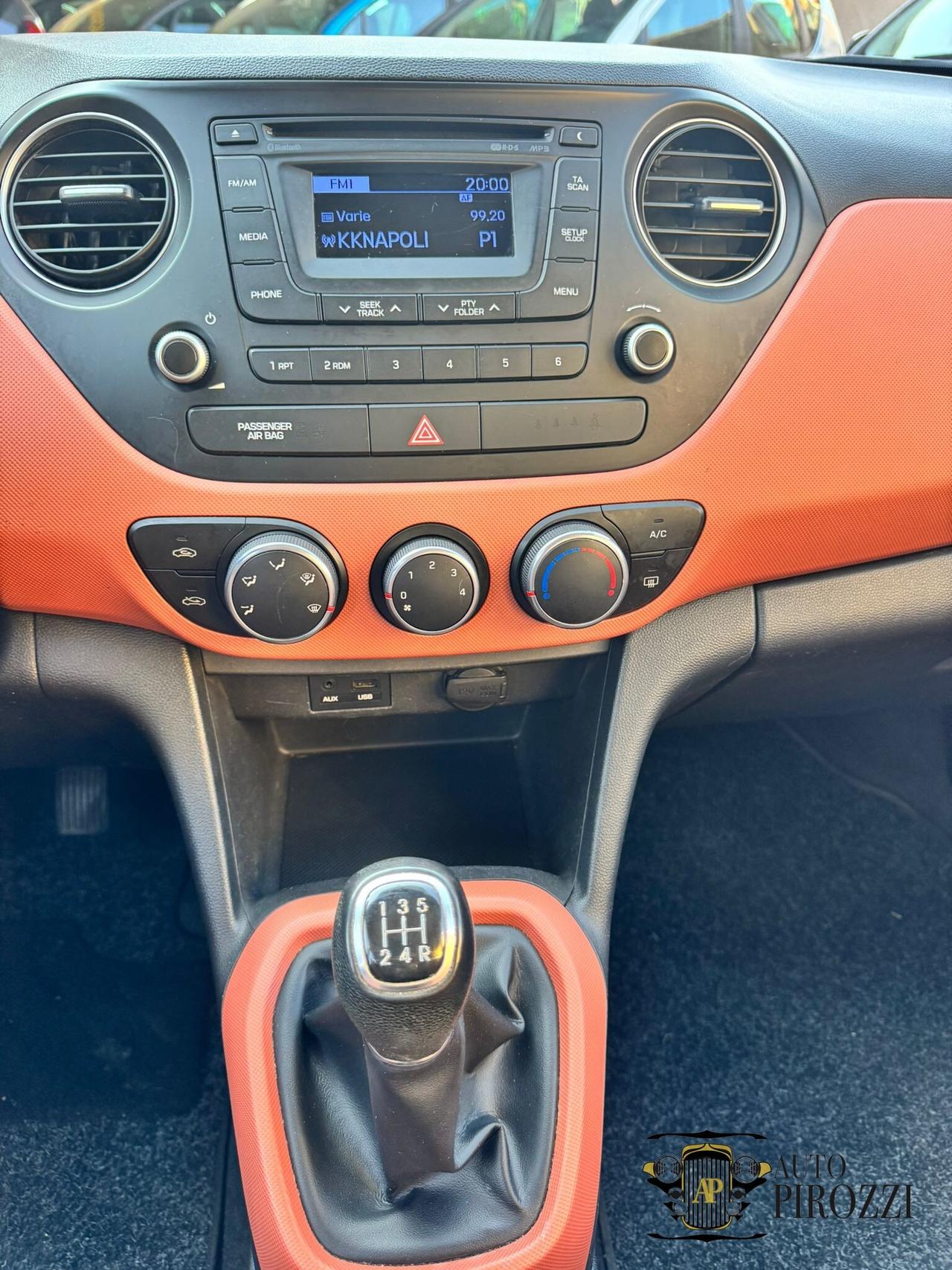 HYUNDAI I10 1.0 BENZ/GPL 2016 CON128000KM