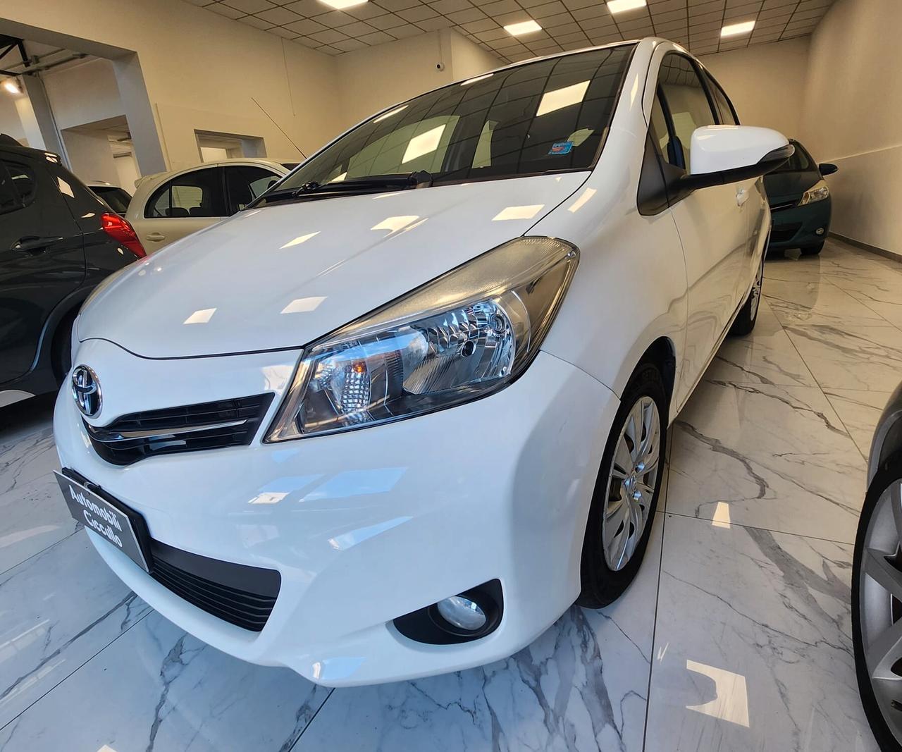 Toyota Yaris 1.4 D-4D 5 porte Lounge