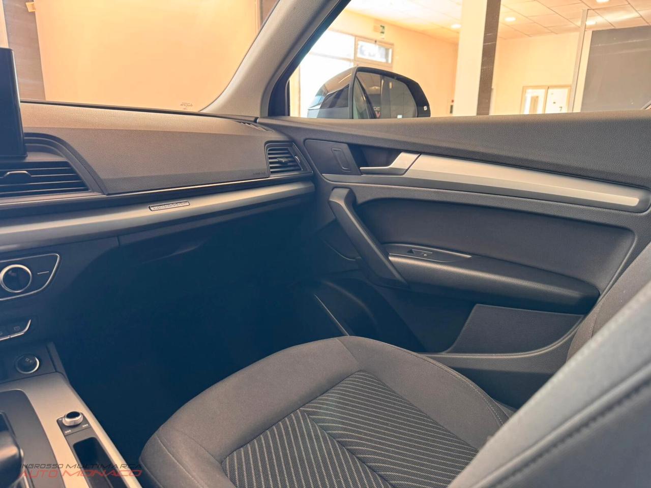 Audi Q5 2.0 TDI 204 CV S tronic Business 2022