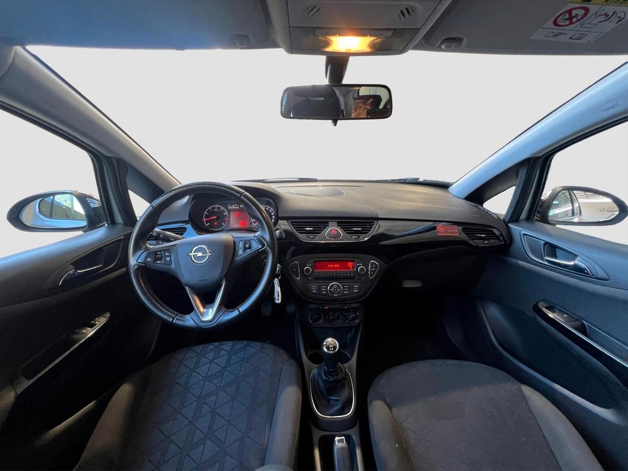 Opel Corsa 1.2 5 porte