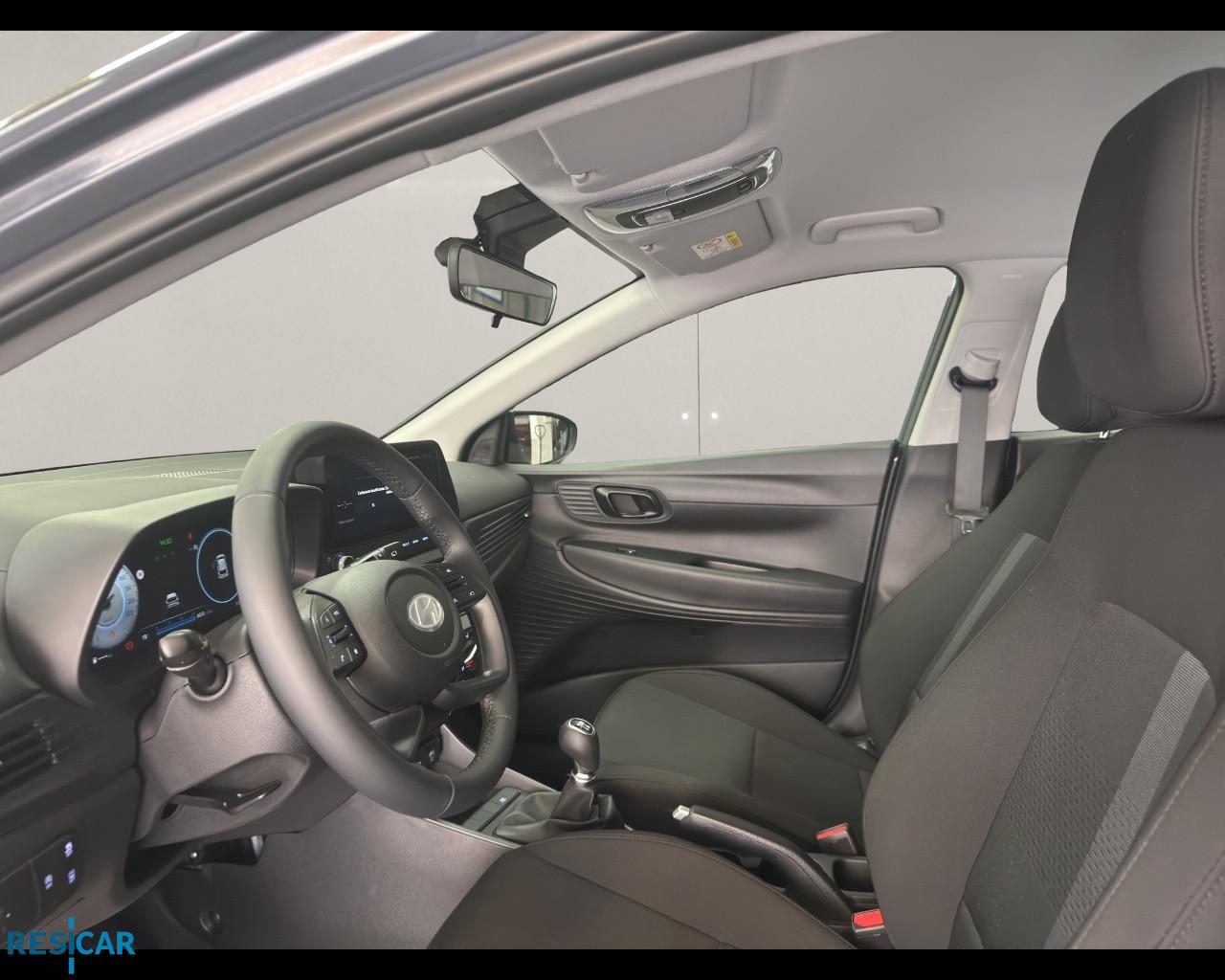 HYUNDAI I20 PE MY25 1.2 MT CONNECTLINE