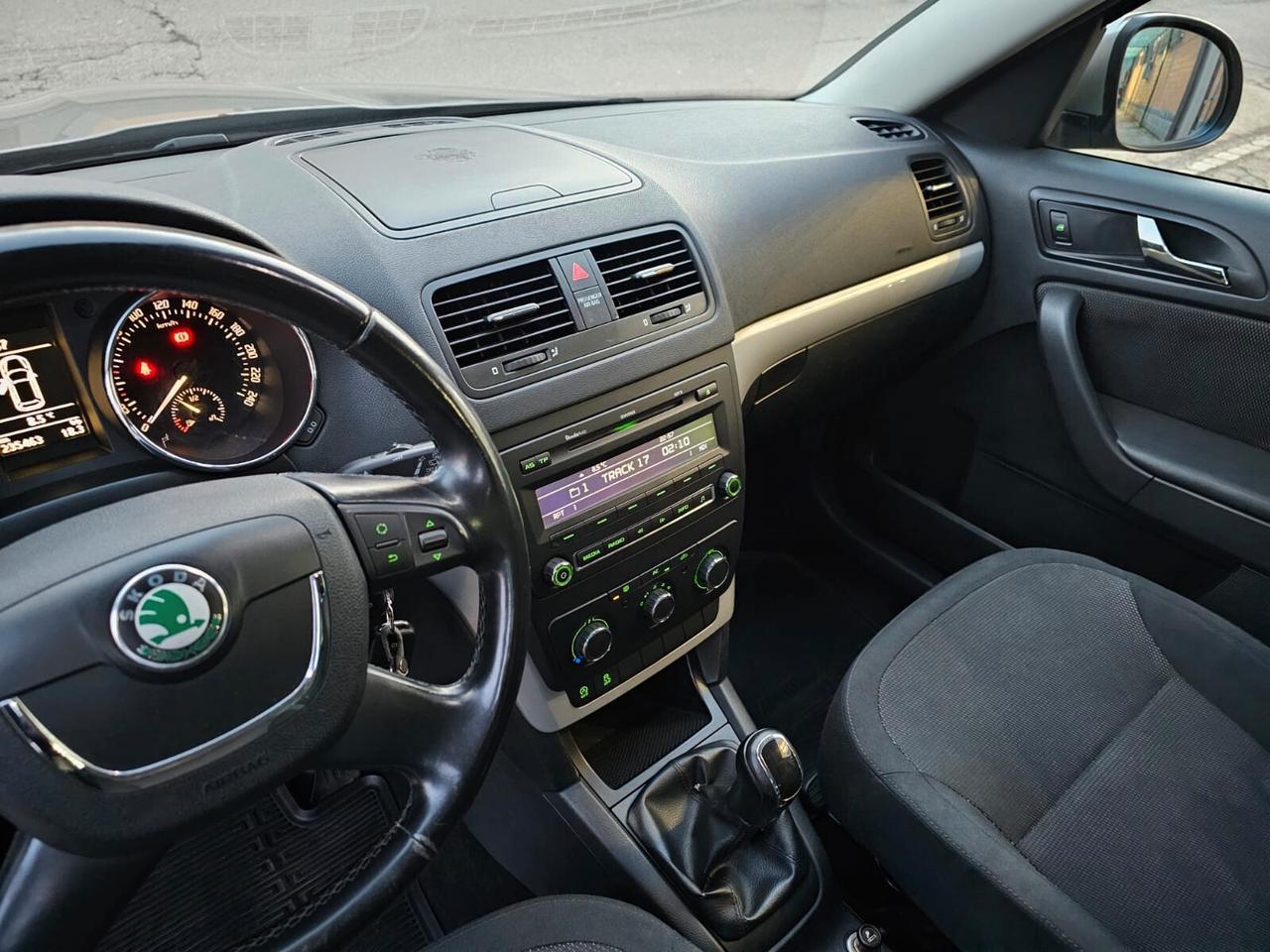 Skoda Yeti 1.6 TDI 105cv GreenLine*Unipro*Euro5*