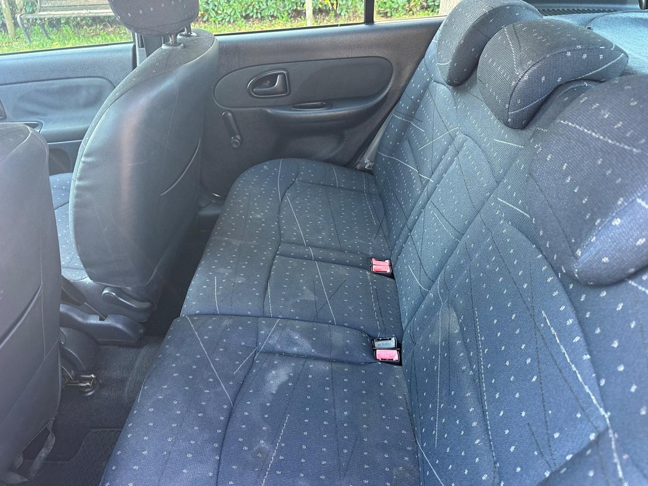 Renault Clio 1.2 benz 2003 Neopatentati