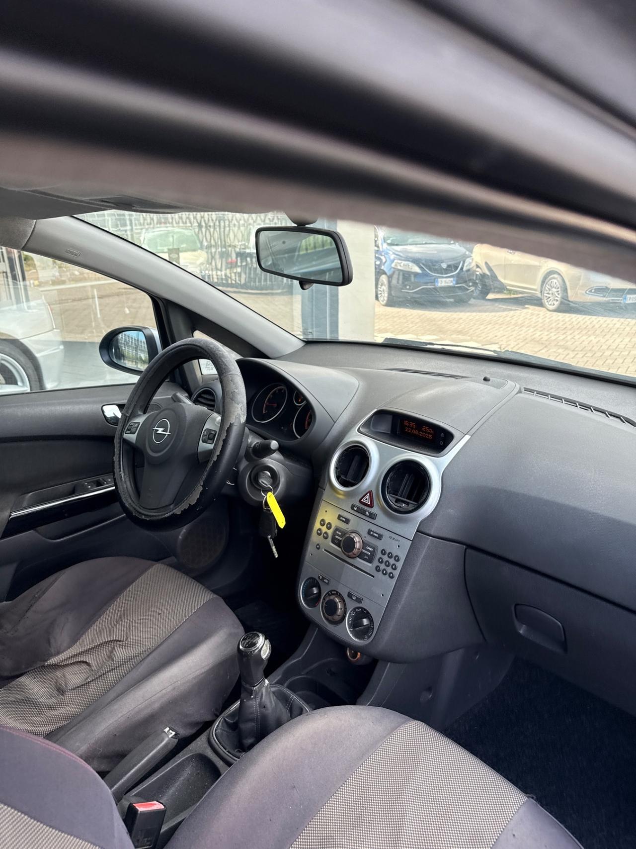 Opel Corsa 1.2 80CV 5 porte GPL-TECH Club