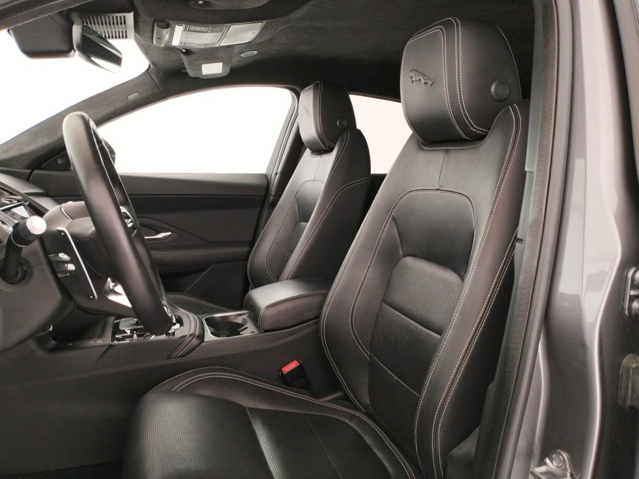 JAGUAR E-PACE 2.0d i4 mhev R-Dynamic SE awd auto