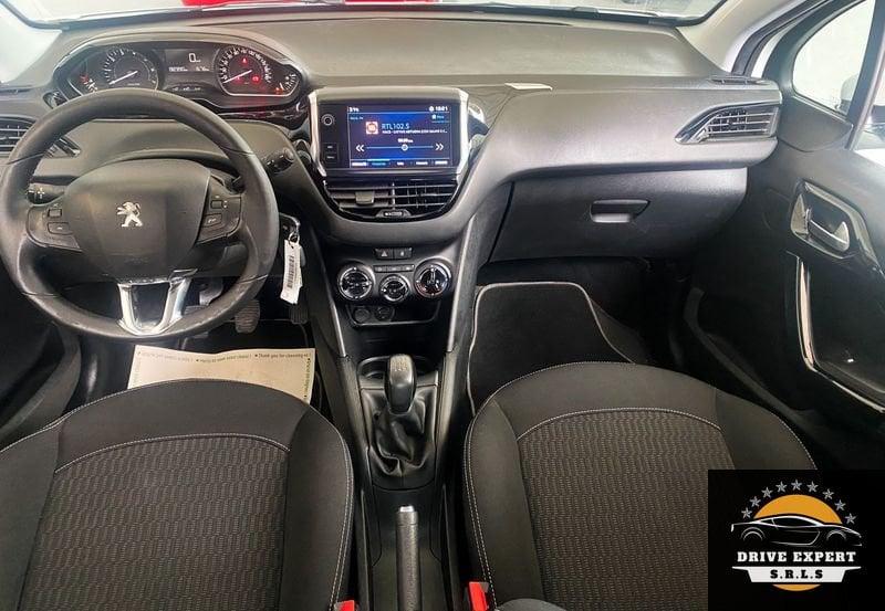 Peugeot 208 Allure PureTech 82cv