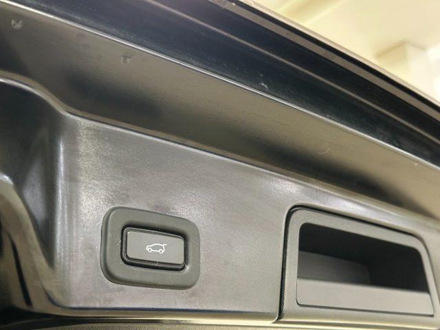 LAND ROVER Range Rover Evoque 2.0D I4-L.Flw 150 CV AWD Auto SE