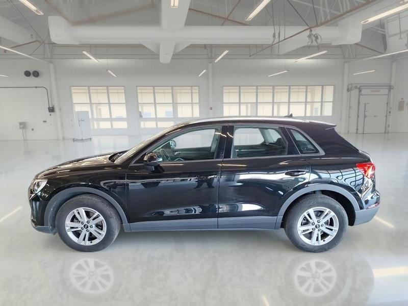 AUDI Q3 35 TDI Business