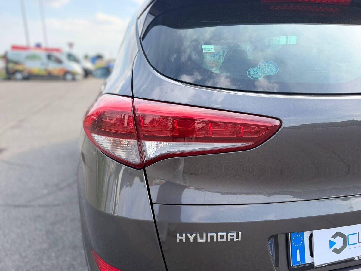 Hyundai Tucson 1.7 crdi Xpossible 2wd 141cv dct