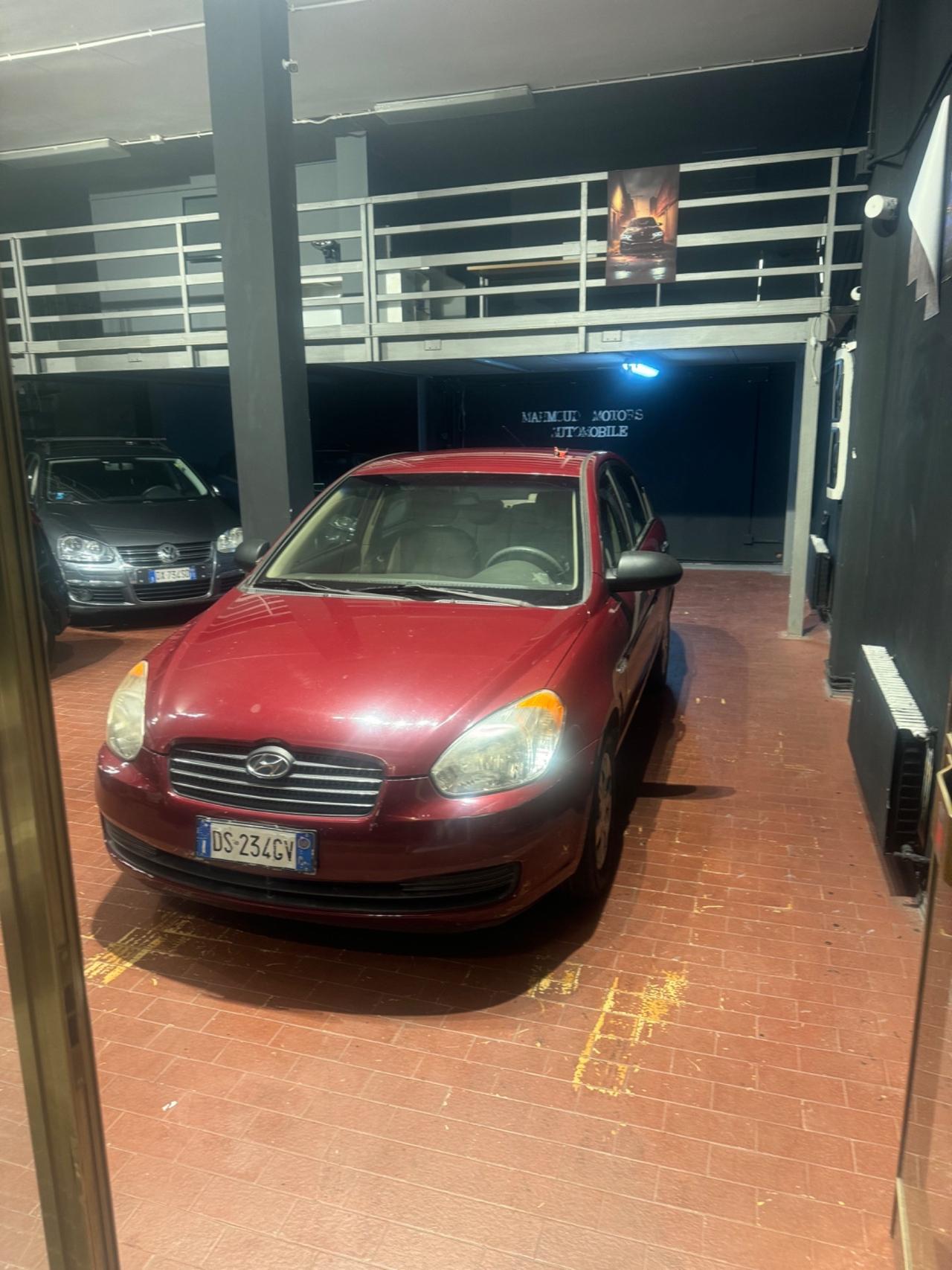 Hyundai Accent 1.4 4p. Style