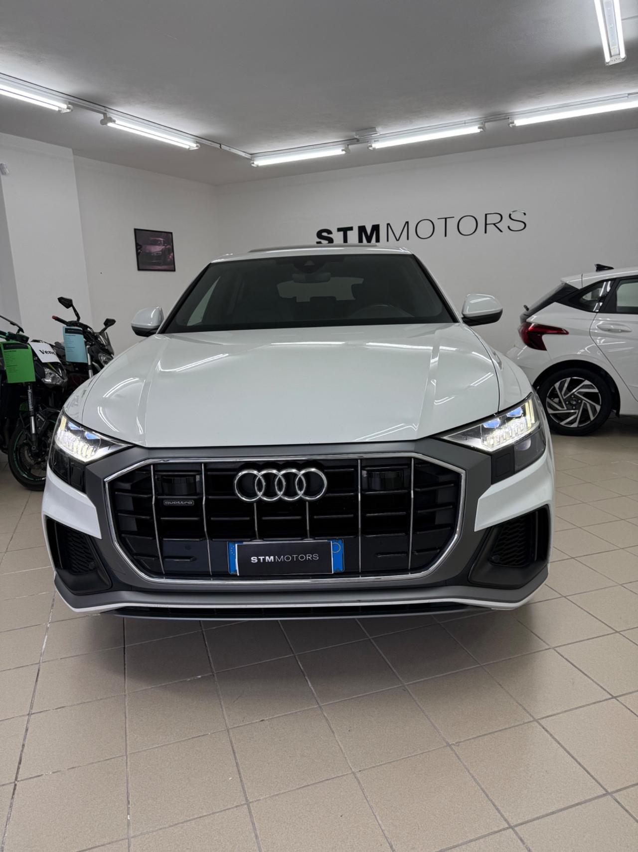 Audi Q8 45 TDI quattro tiptronic Sport