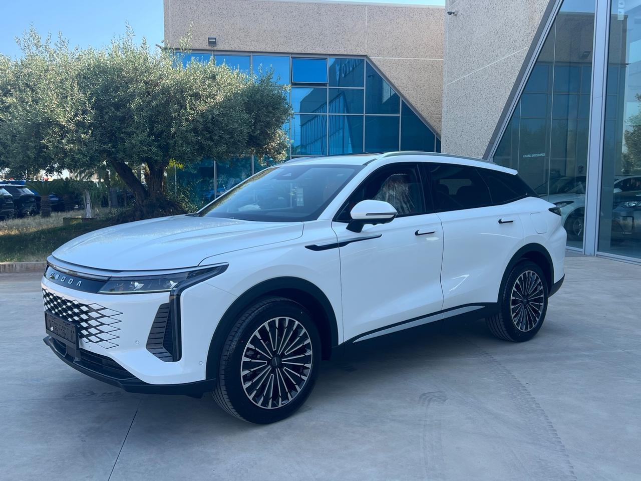 Omoda 9 SHS-P 1.5 tgdi phev Premium - possibilità noleggio no scoring