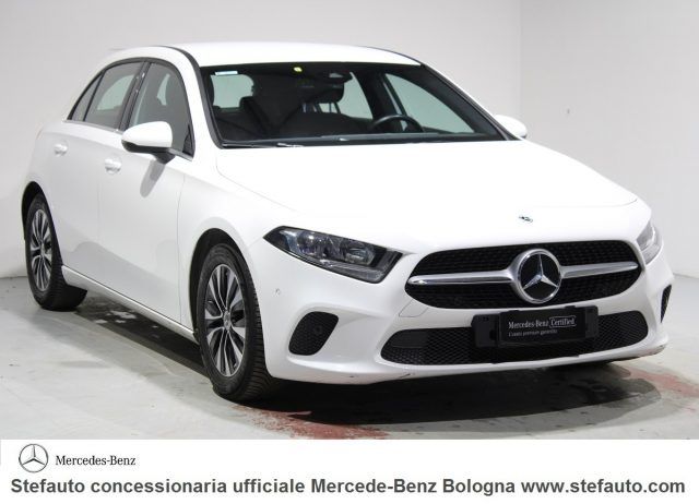 MERCEDES-BENZ A 180 d Auto Business Navi