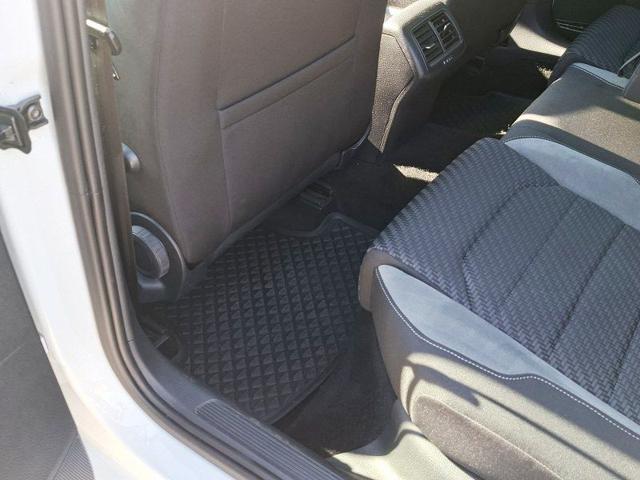 VOLKSWAGEN Golf 1.5 TSI ACT DSG 5p. Sport R-Line