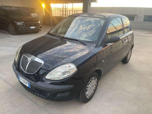 Lancia Ypsilon 1.2 8v