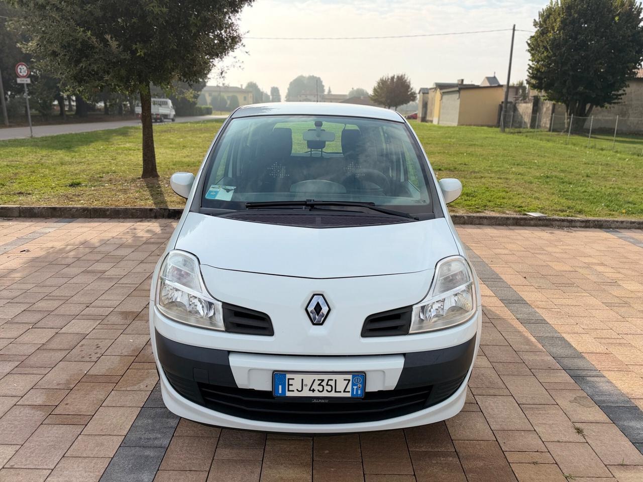 Renault Modus Grand 1.5 dCi 75CV Wave