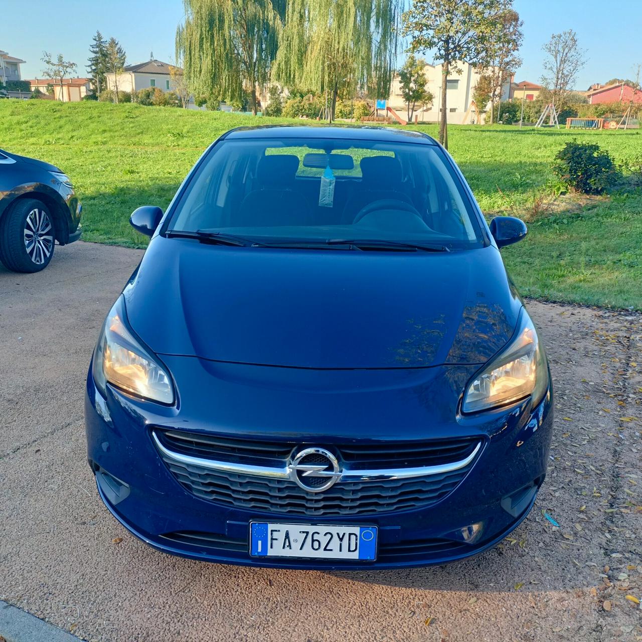 Opel Corsa 1.4 90CV GPL NEOPATENTATI 2015