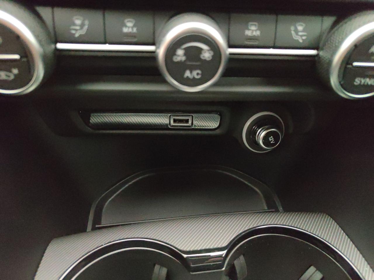 ALFA ROMEO Giulia 2023 2.2 TD 160CV SPRINT AT8