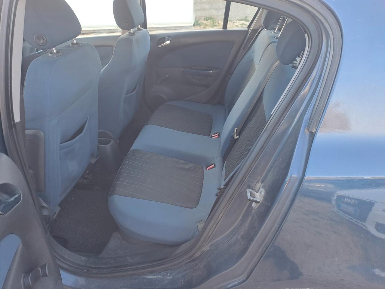 OPEL CORSA AUTOMATICA