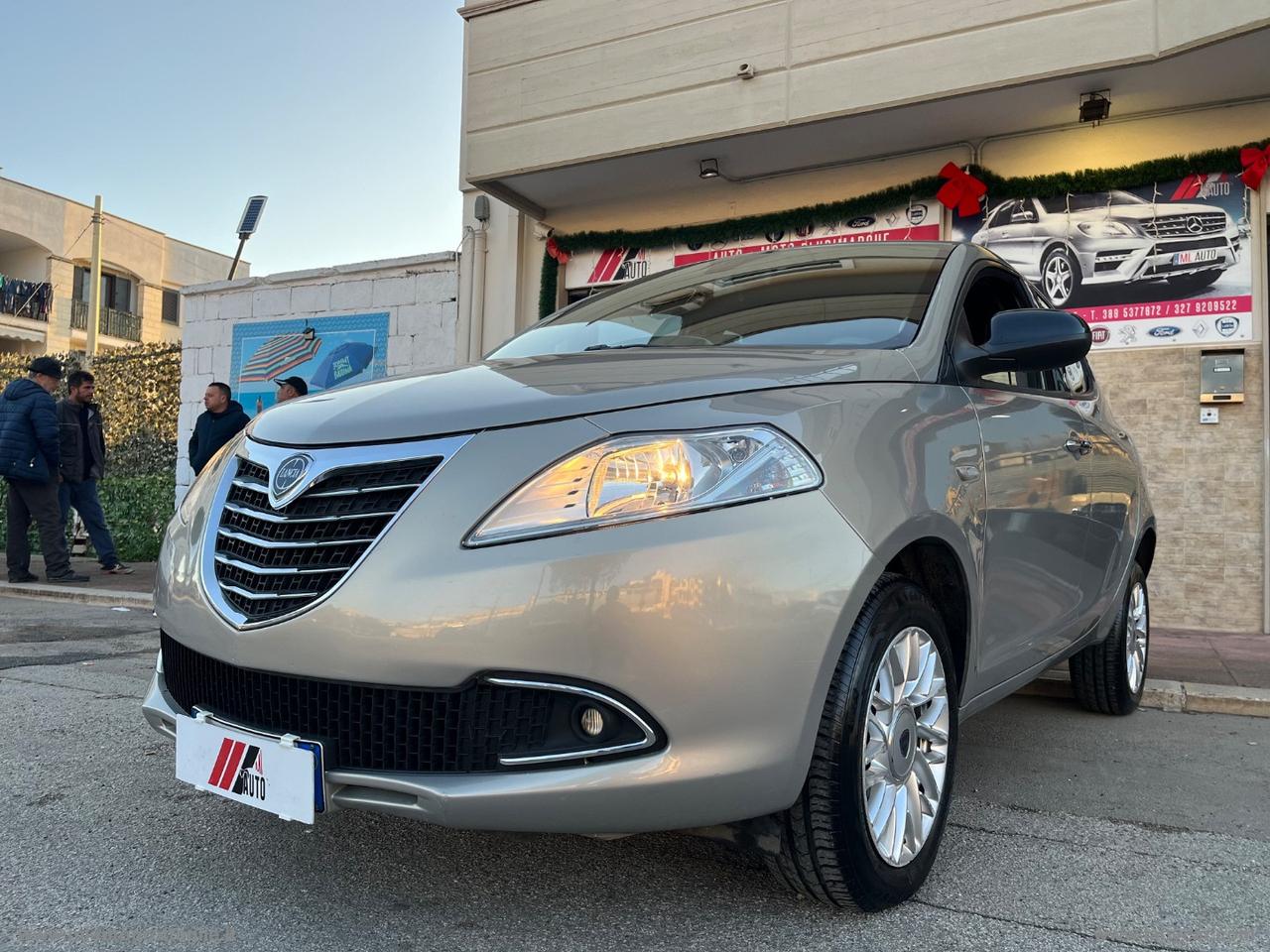 LANCIA Ypsilon 0.9 T.Air 85CV 5p. Met.Ec.Plat.