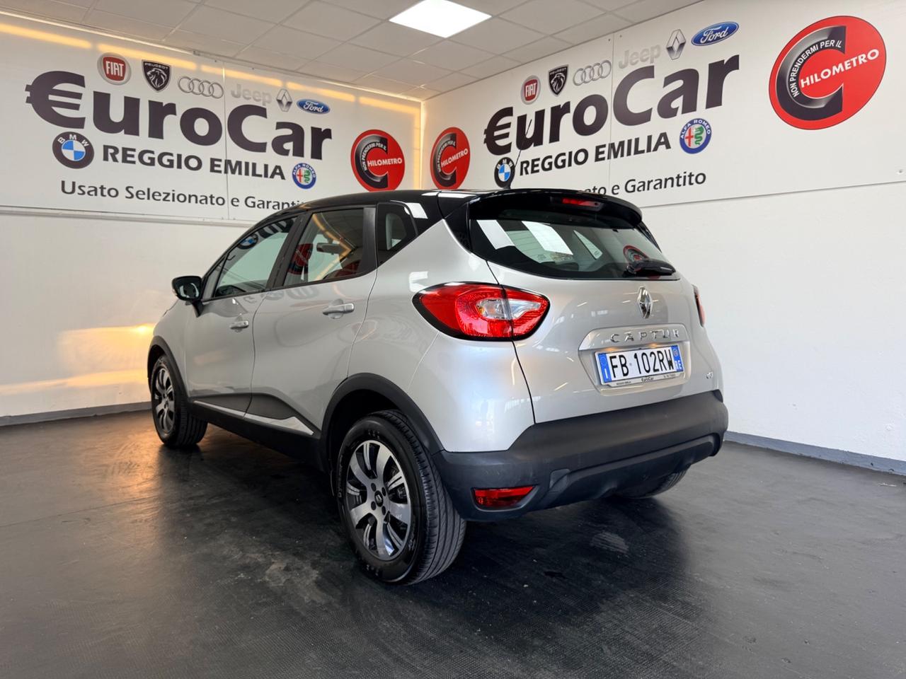 Renault Captur 1.5 dCi 8V 90 CV Energy Iconic Neopatentati 12/2015 Euro 6B