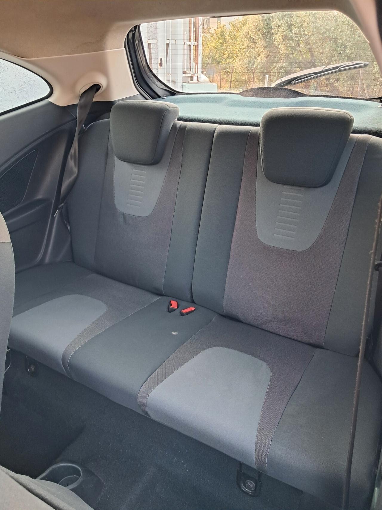 Ford Ka 1.2 8V 69CV Titanium