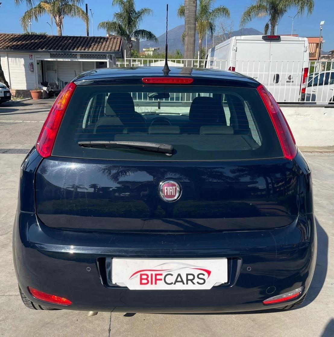 Fiat Punto 1.3 MJT II S&S 95 CV 5 porte Street